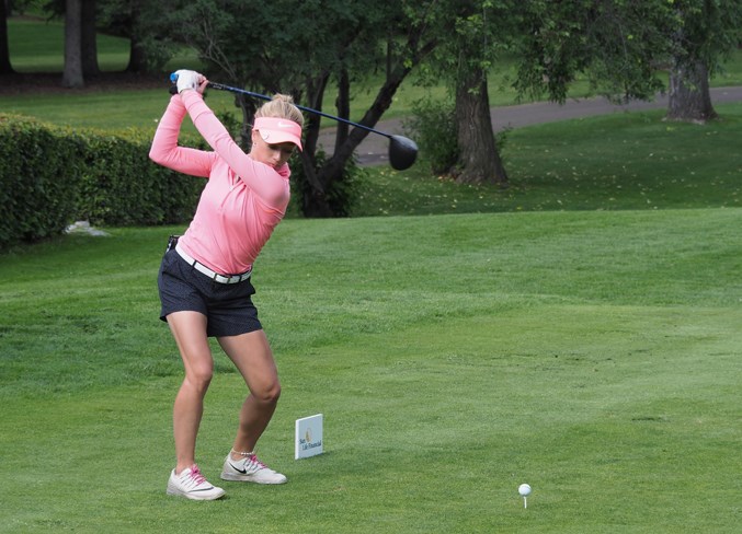 golfer signs A