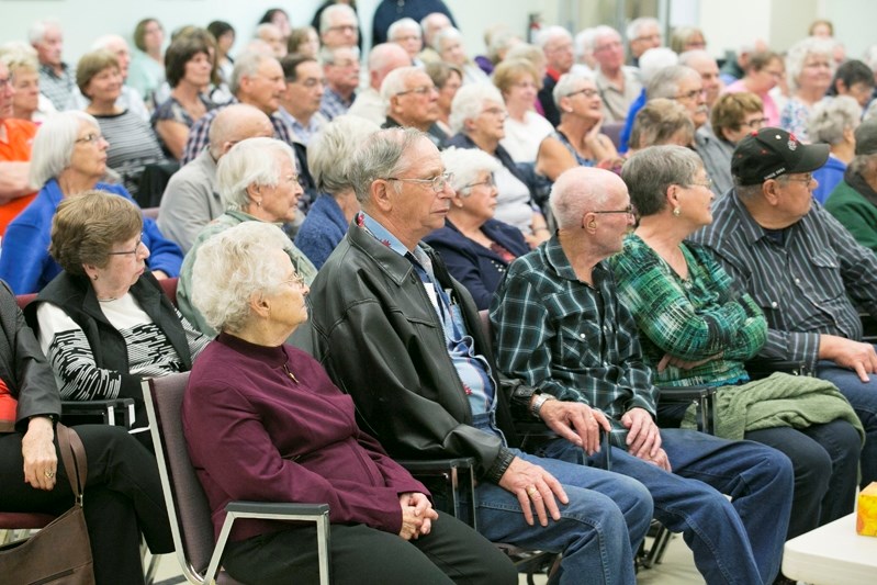 A full house takes in the election forum on Sept. 26 at the Innisfail Seniors Drop-In Centre.