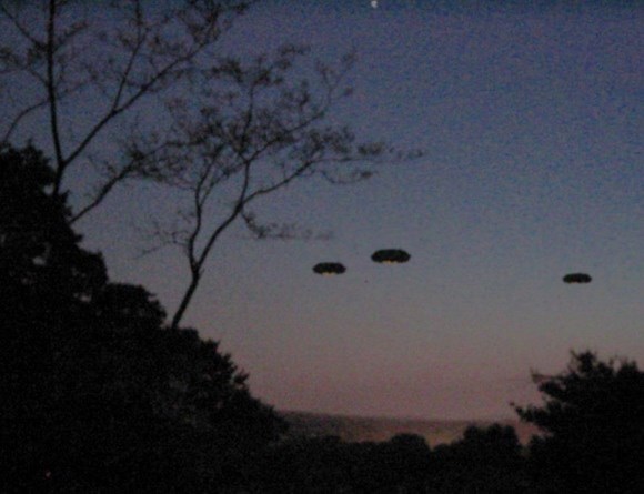 A UFO sighting over Cockaponset State Forest, Connecticut in 2005 of three saucers.