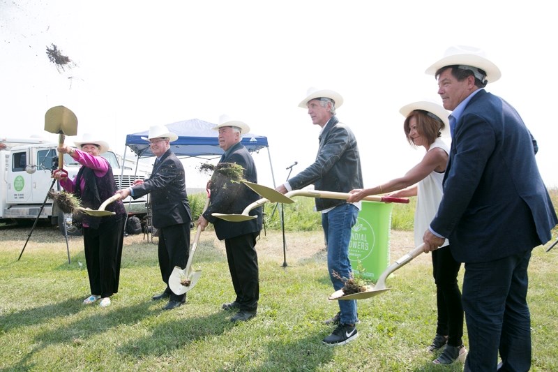 From left, Town of Olds mayor Judy Dahl; CAO Michael Merritt; Larry Wright; Sundial Growers advisory board member Ted Hellard; director Shelley Unser; and CEO Stan Swiatek