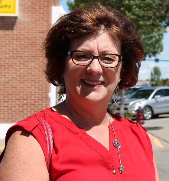 Mary Anne Overwater has announced she intends to run for Olds council.