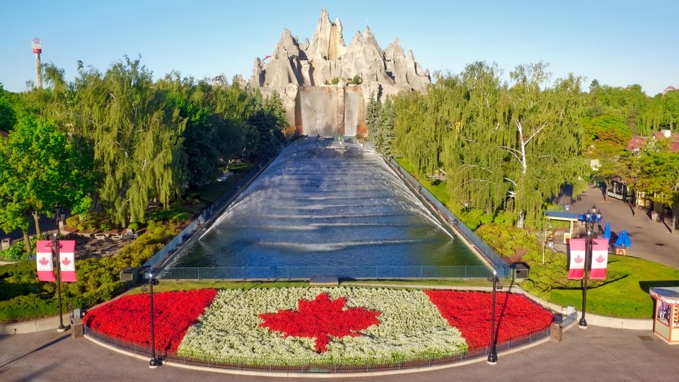 Canada's-Wonderland-Mountain-Fountains-2022