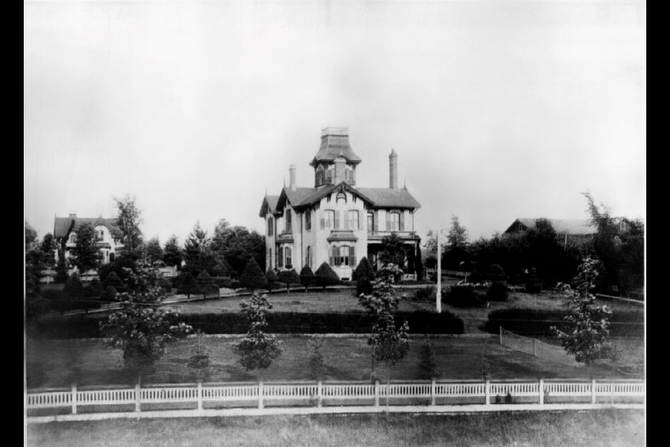 The new hospital was built by re-modelling the existing Cane residence, which was destroyed by fire Feb. 14, 1927. Construction resumed immediately and by October of that year, York County Hospital rose from the ashes.