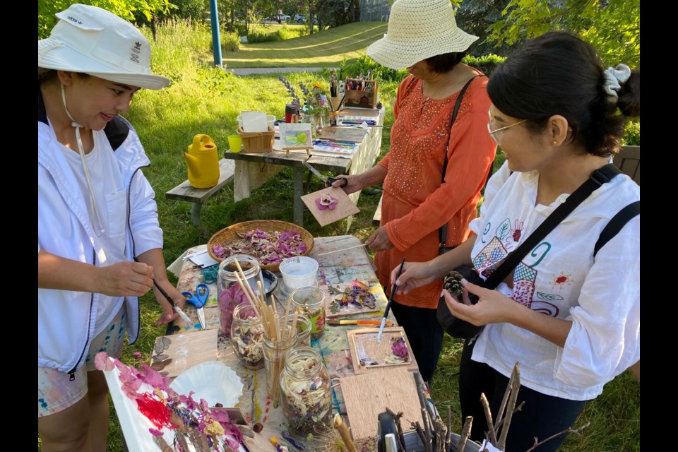 Participants get inspired by the Newmarket community garden to create unique pieces of art. 