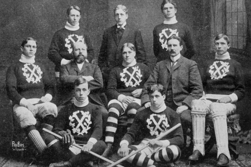 St. Andrew's College senior hockey team of 1903.