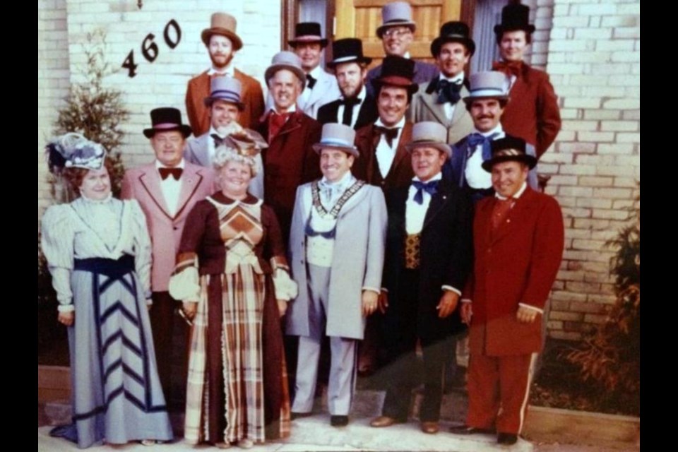 The town council and friends celebrate Newmarket's centennial.