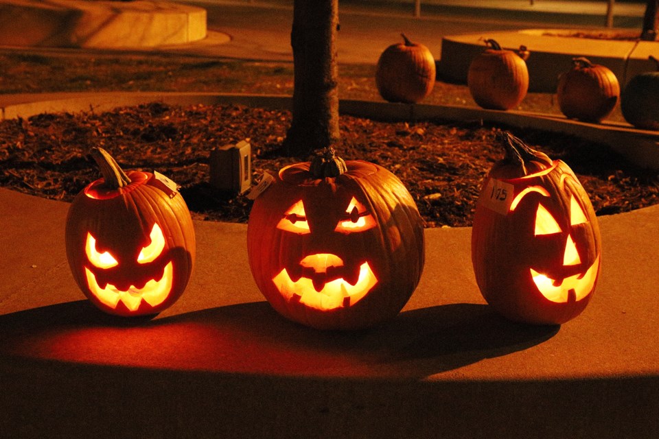 pumpkins-tricks-treats-galore-in-newmarket-for-halloween-season