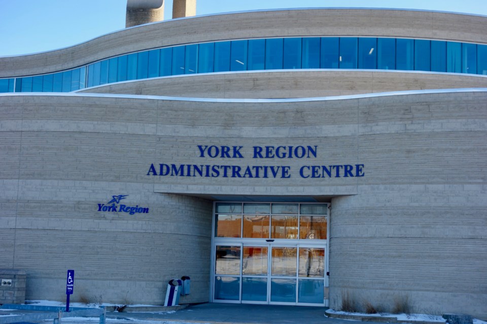 2019 01 20 York Region entrance DK 