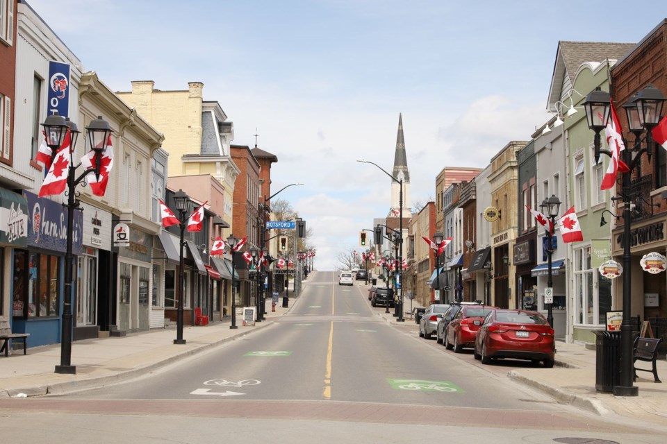 2020 05 09 Main Street Canadian flags