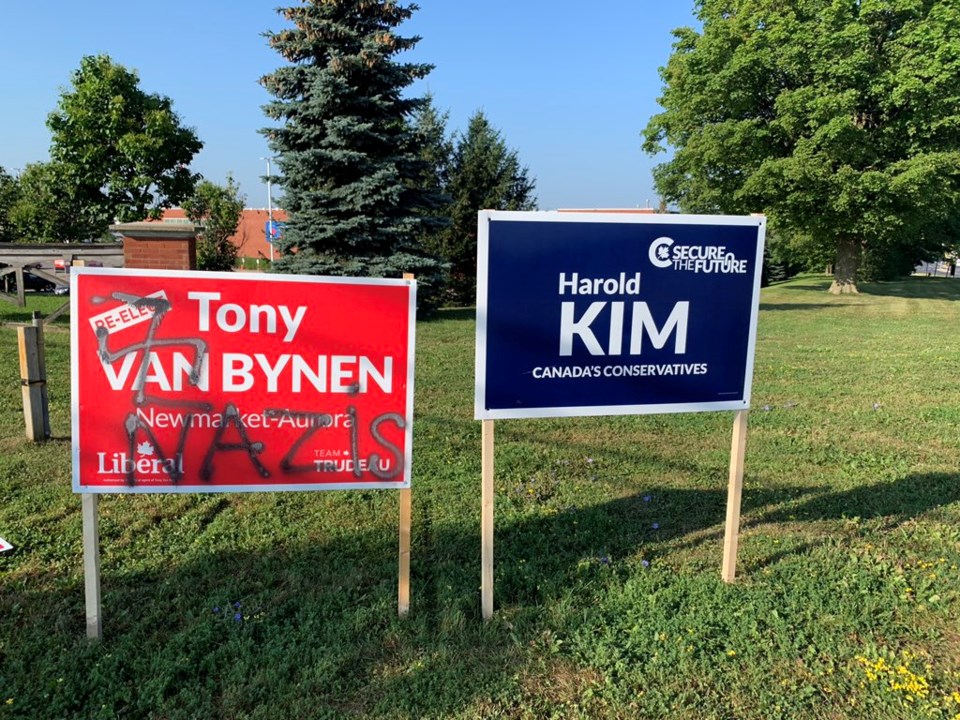 2021-08-24-Van Bynen sign vandalism-JQ