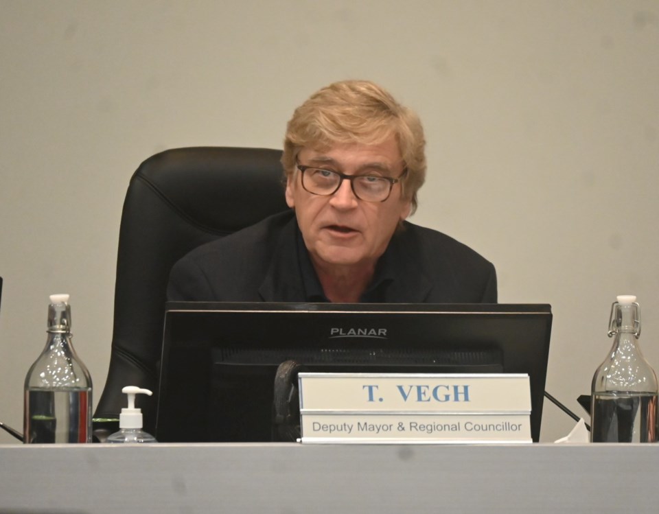 20240527-may-vegh-jq