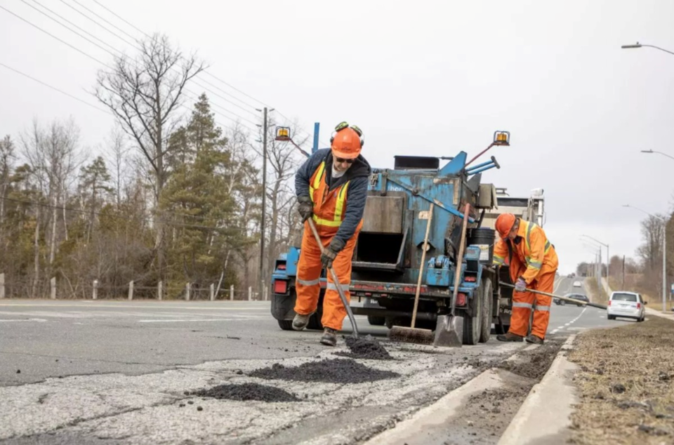 2025-03-31-york-region-potholes-jq