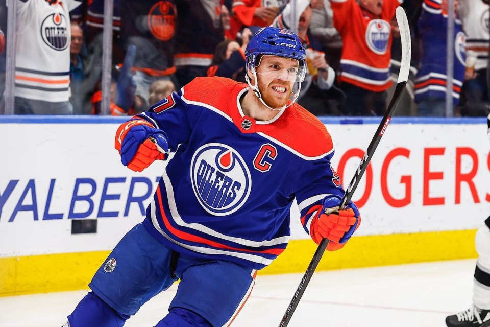 Connor McDavid goes viral again for on-ice practice in Newmarket -  Newmarket News