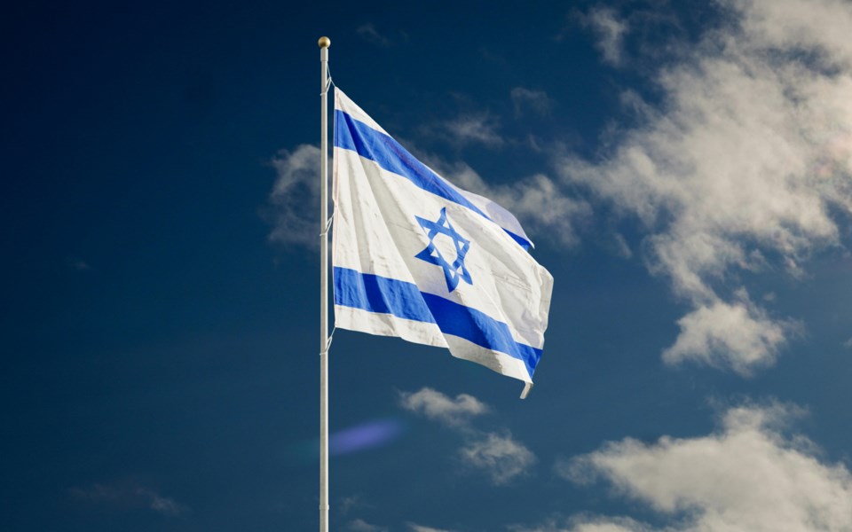 20240501-israeli-flag-pexels-leonid-altman