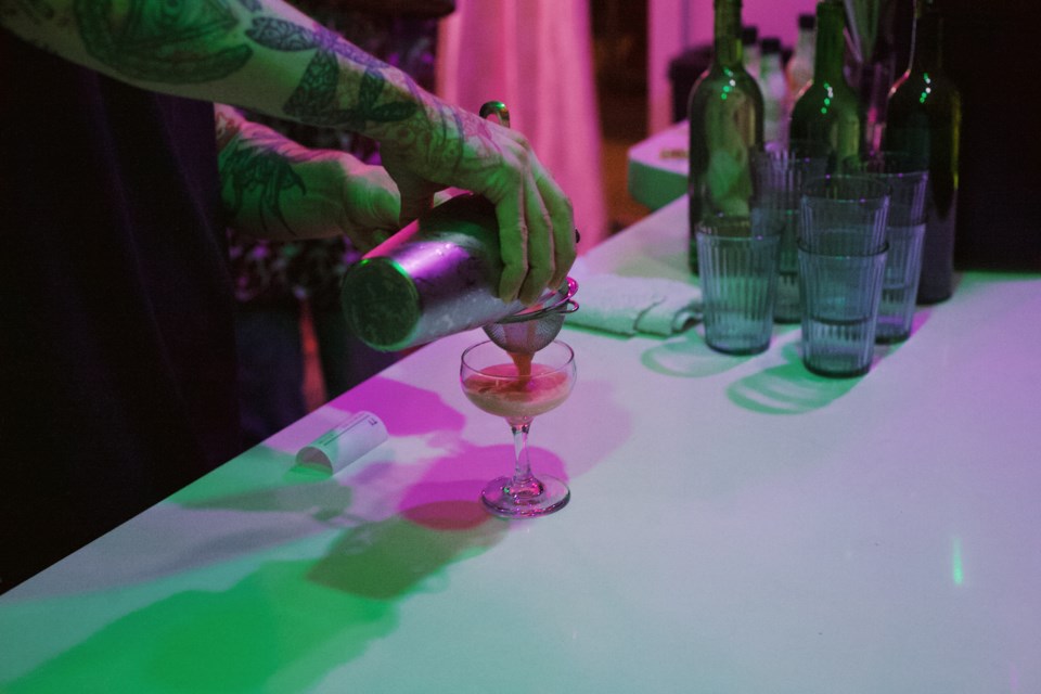 Gin-based cocktail Daddy Issues, and bourbon-based Pssy Portal are Moodswing's most popular drinks.