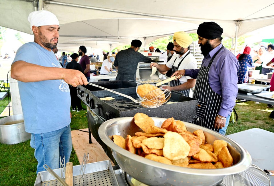 web1_nw_nagarkirtan_10