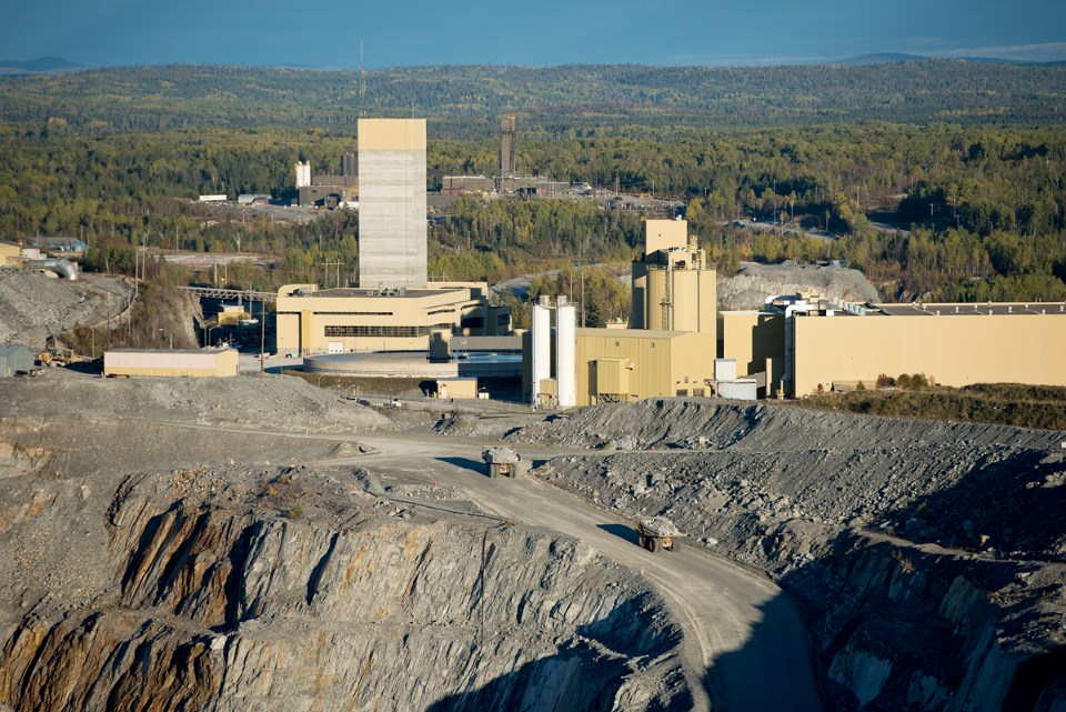 Barrick Hemlo headframe