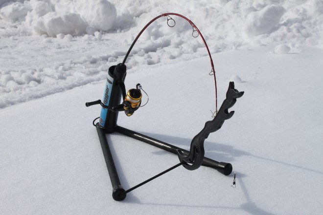 Retailers hooked on Sault inventor's ice fishing device - Northern Ontario  Business