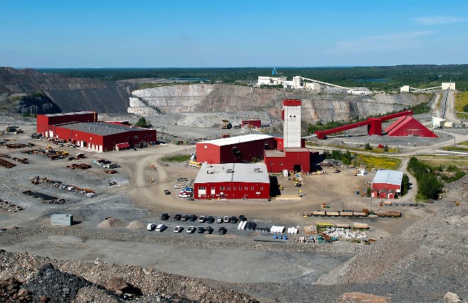 Dome Mine large