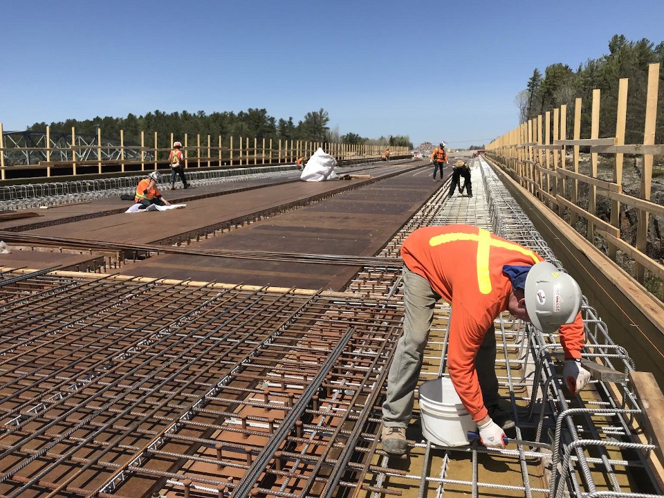 French River bridge construct2