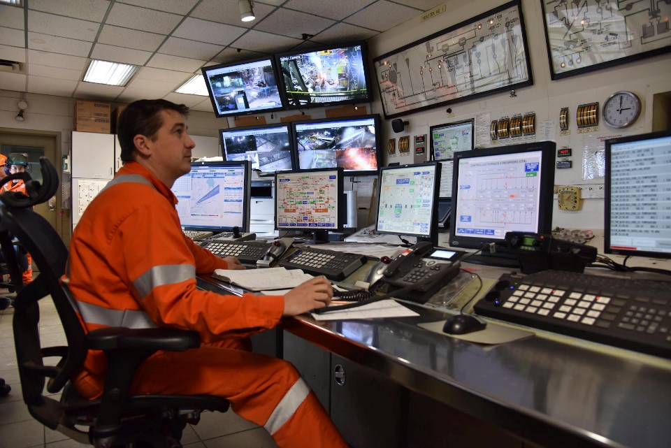 Glencore control room