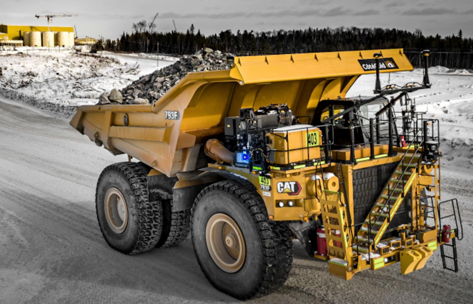 iamgold-cote-haul-truck-2