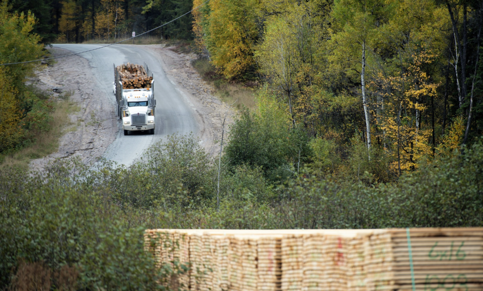 logging-truck-ont-forest-industries-associaton-fb-photo