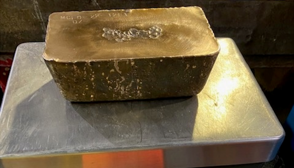 mcewen-mining-fox-complex-gold-brick