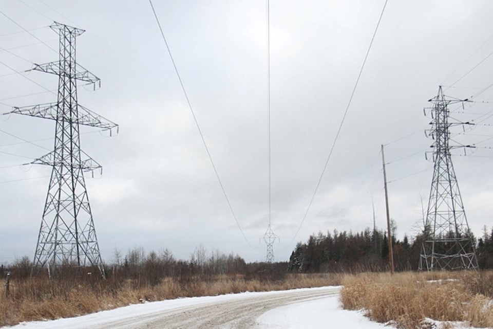 powerline-tbaynewswatch-photo