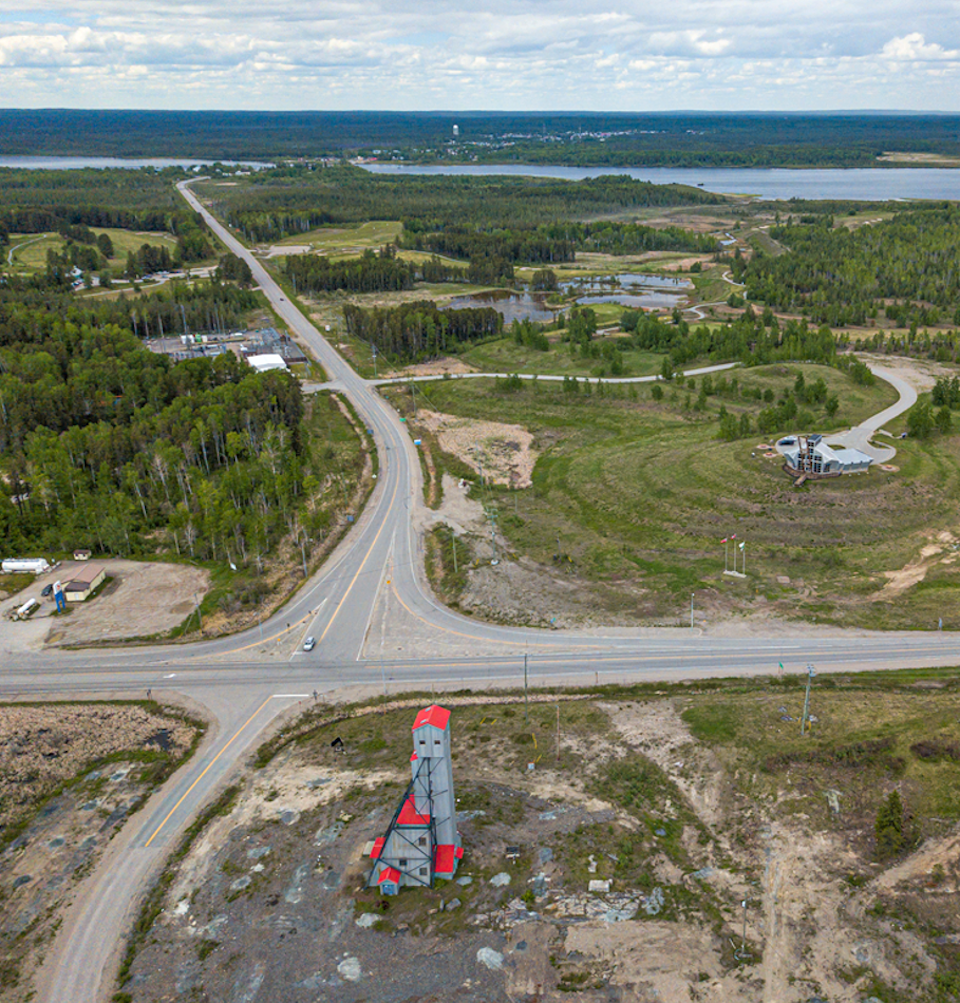 Premier Gold Hardrock intersection