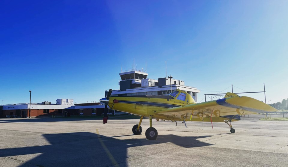 Soo airport apron 1