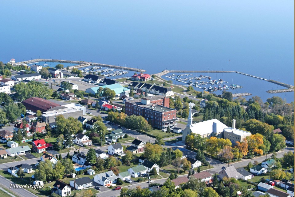 Temiskaming waterfront aerial