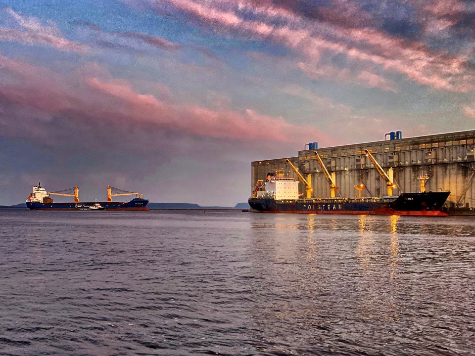 Thunder Bay port elevators