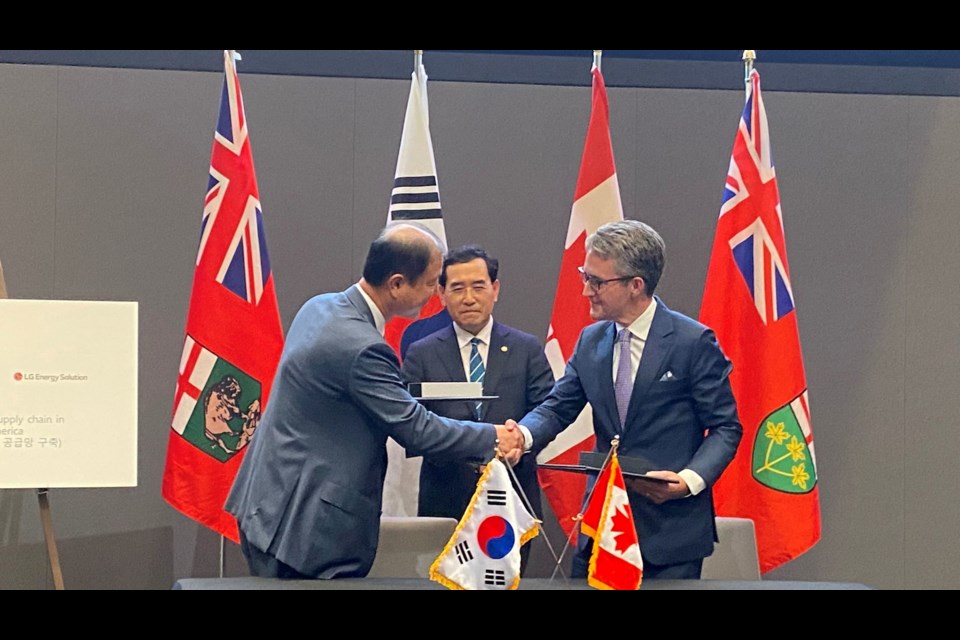 LG Energy Solutions Senior VP Kim Dong Soo and Electra CEO Trent Mell sign a three-year supply agreement in Toronto (Supplied)