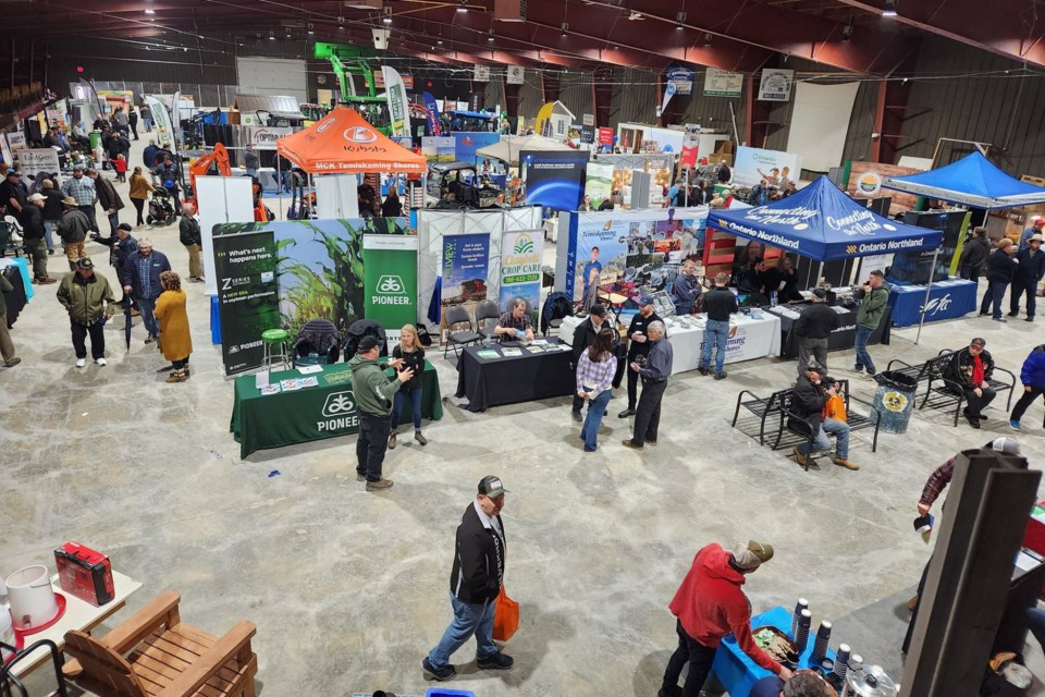 2025-04-02-earlton-farm-show-2024-supplied