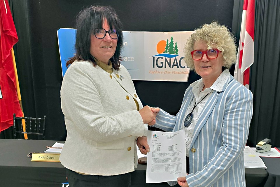 2025-04-24-nwmo-agreement-signing-supplied