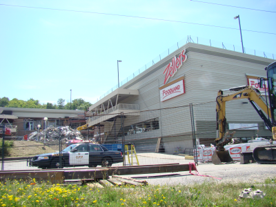 Elliot-Lake-mall