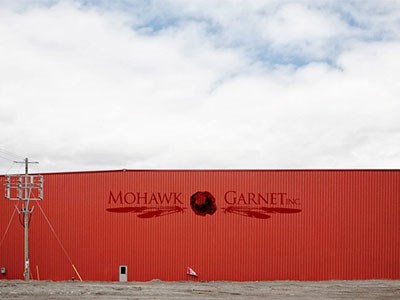 Mohawk-Garnetl