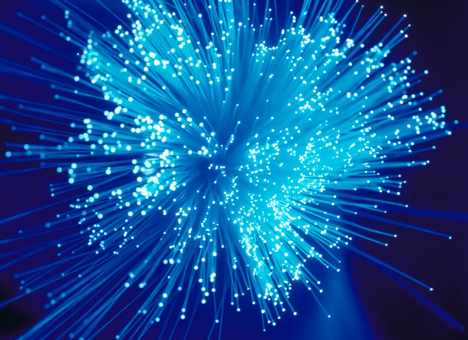 fibre_optic_cable2