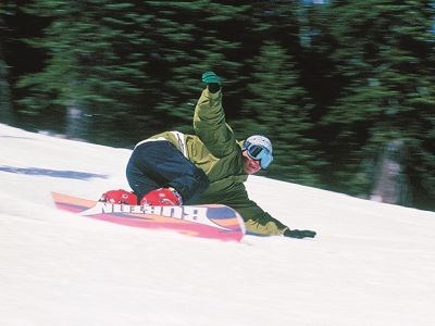 searchmont_snowboarder_cropped