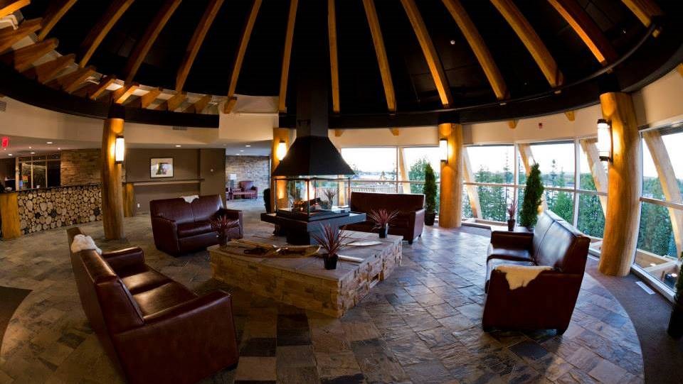 Owned by six area First Nations, the hotel's décor draws its inspiration from Indigenous cultural elements.