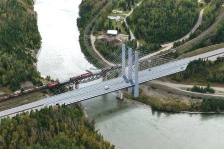 nipigon_bridge_cropped