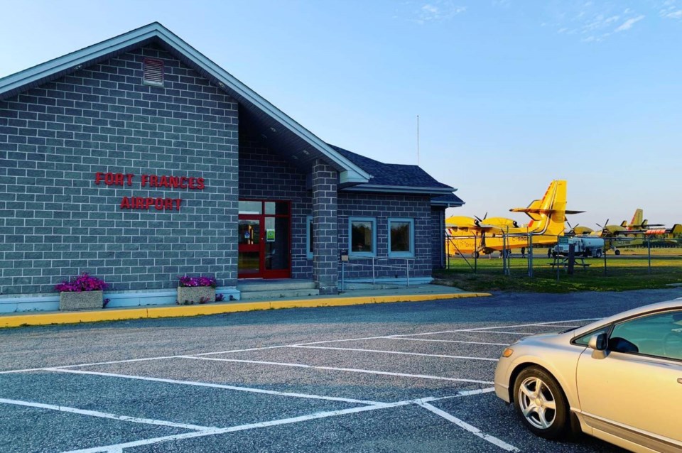 fort_frances_airport