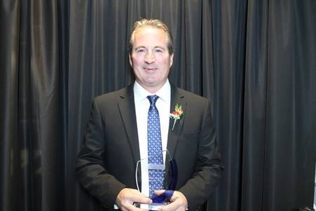 Rob Jamieson, broker at Century 21 Blue Sky Region Realty, accepted the Business of the Year (16+ employees) award. (Supplied photo)
