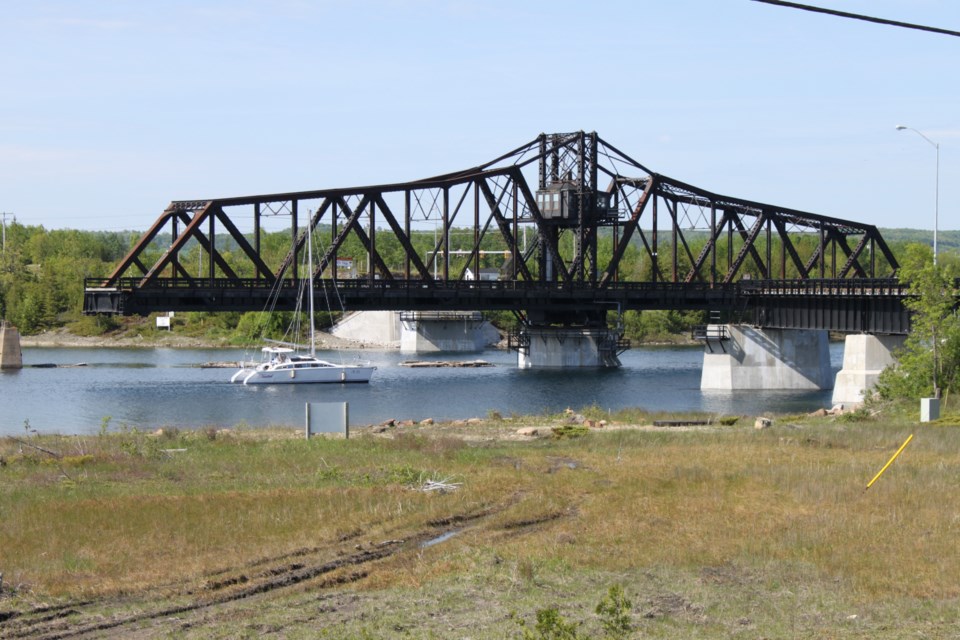 little_current_swing_bridge