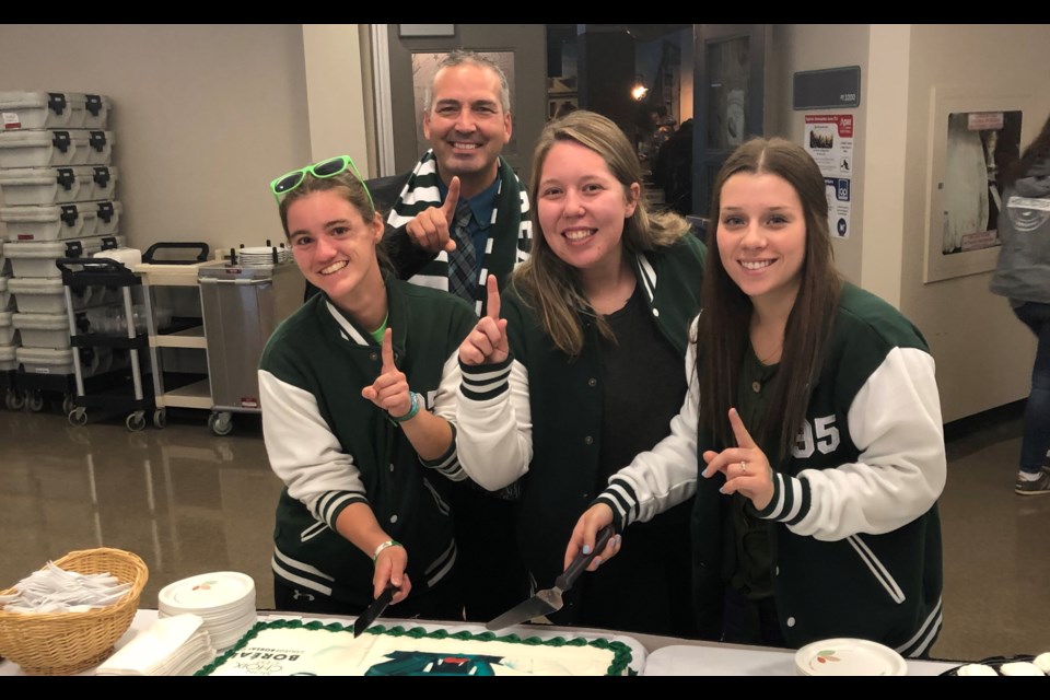 Students at Collège Boréal celebrate their success 