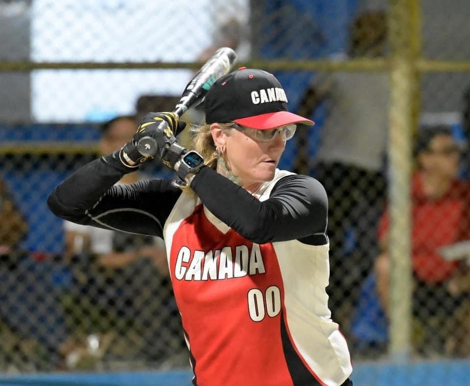 amber-thorpe-at-bat-during-the-tournament-in-curacao