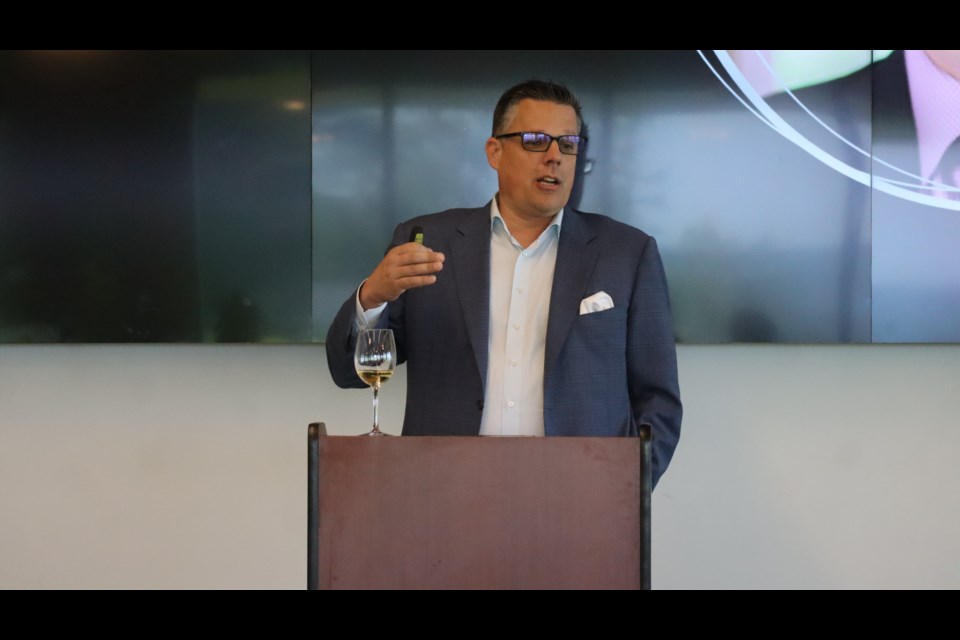 Del Rollo, vice president of corporate affairs at Arterra Wines, urged Niagara to "stop navelgazine" and come together for a common goal.
