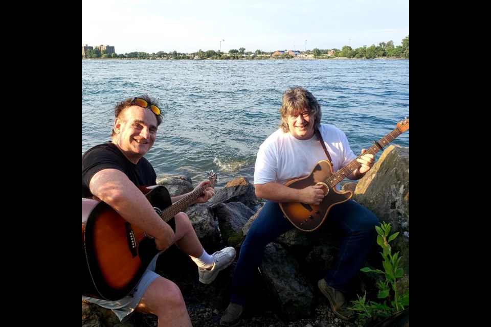 Firlmmaker Peter Sacco on set with singer/songwriter Ray Lyell in Queenston
