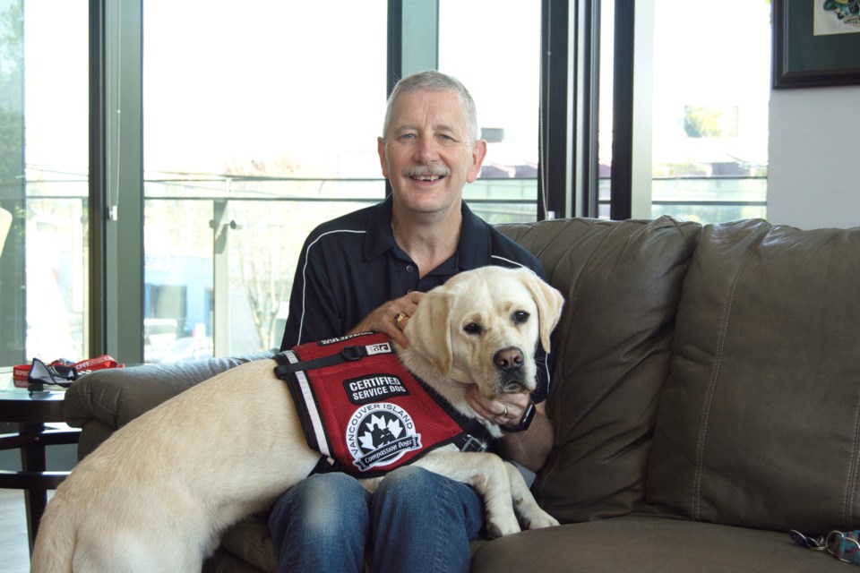 Benji works with handler Peter Hansen, a retired North Vancouver District firefighter.